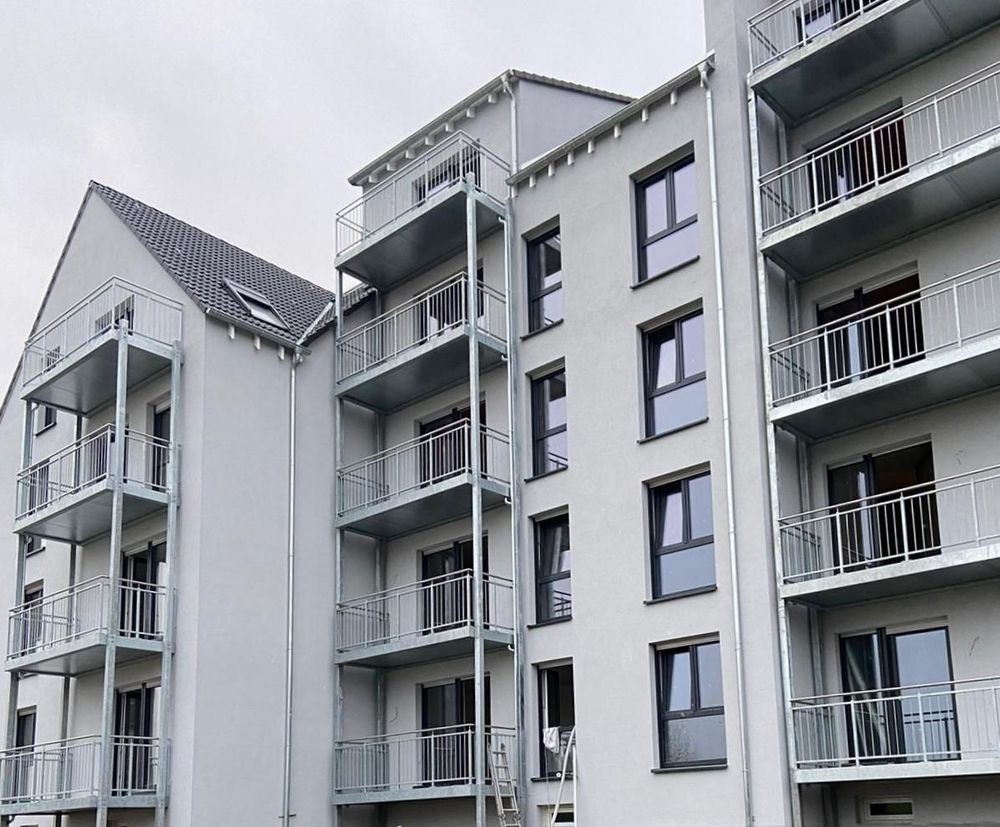 Balkone 4 m x 1,5 m in Bochum