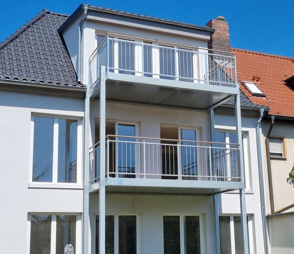 Balkon Stahlfüllstäbe - 4 m x 2 m