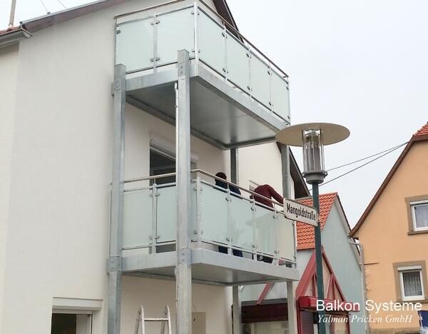 Balkonanlage in 71665 Stuttgart