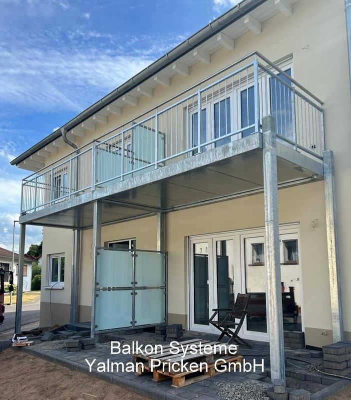 Doppel 8x2 Sichtschutz Bergweiler